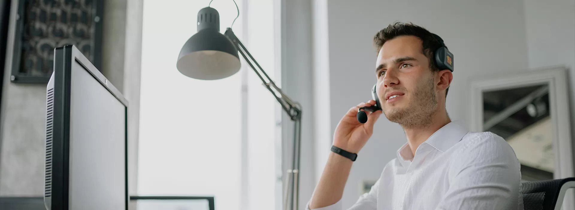 Liên hệ với chúng tôi ngay bây giờ để có được các giải pháp máy móc thủy tinh của bạn