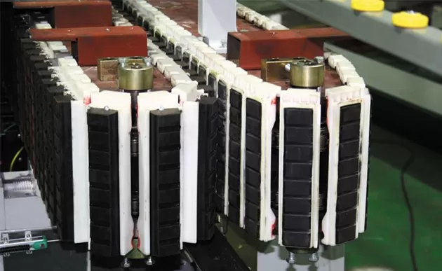 Loại xích máy mài cạnh kính thẳng đứng