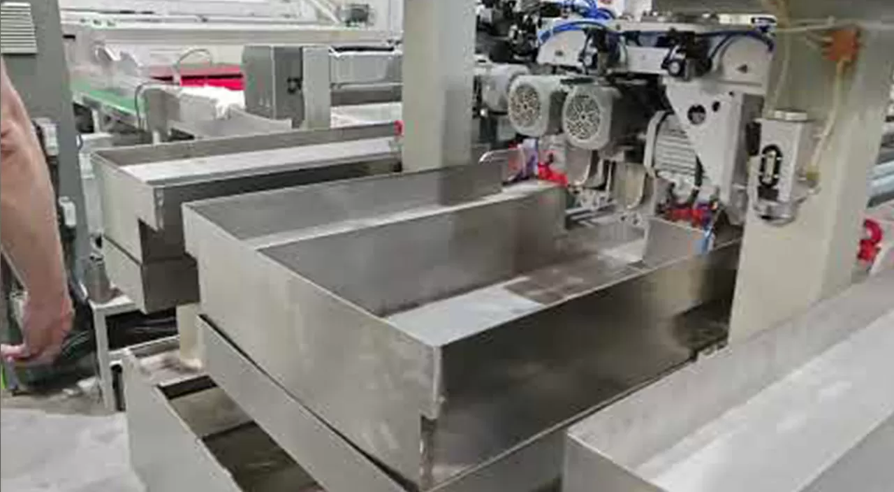 Video HSBM ghép Kính hiseng